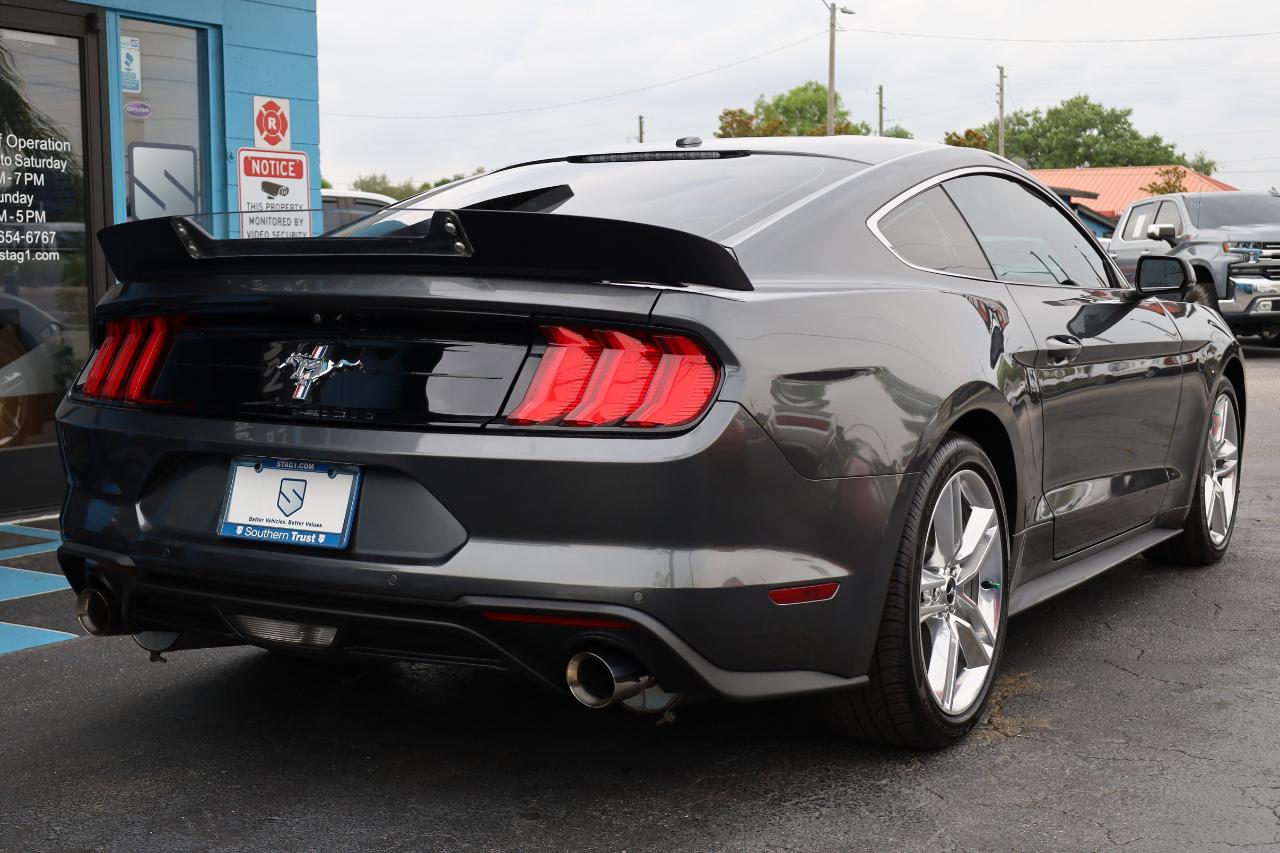 Ford Mustang EcoBoost Fastback 2019