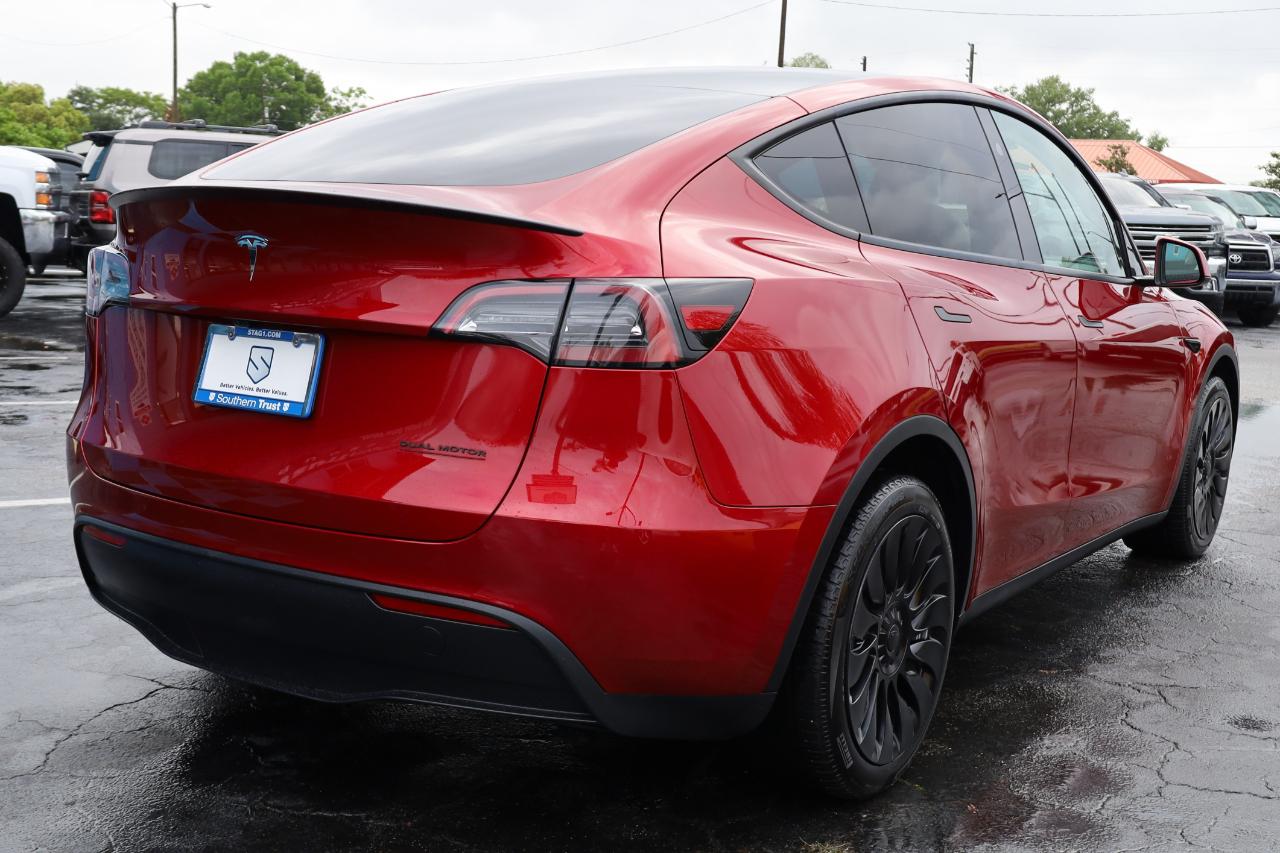 Tesla Model Y Long Range AWD 2024