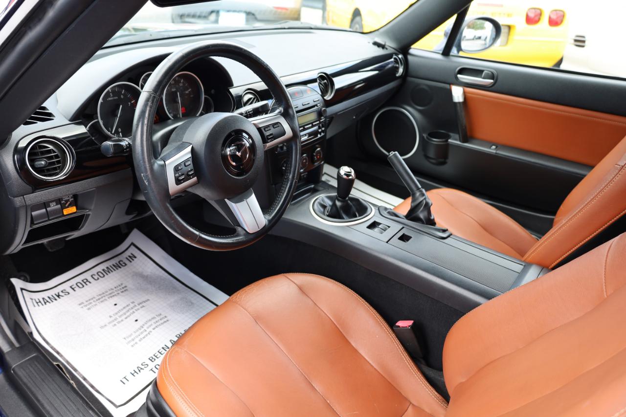 Mazda MX-5 Miata 2dr Conv Man Grand Touring 2008