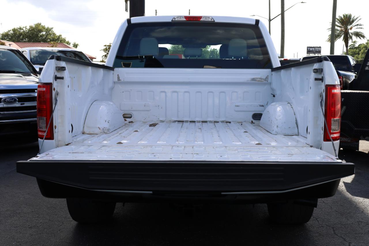 Ford F-150 XL 2WD SuperCrew 5.5' Box 2017