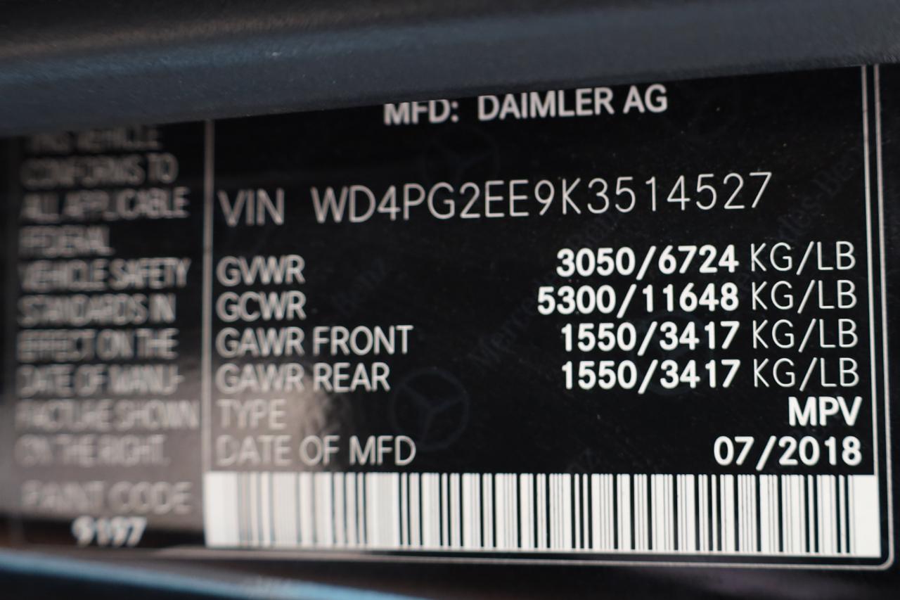 Mercedes-Benz Metris Passenger Van Standard Roof 126" Wheelbase 2019