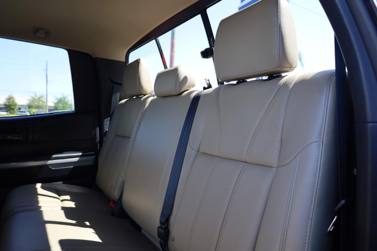 Toyota Tundra 4WD Truck Double Cab 5.7L FFV V8 6-Spd AT SR5 (Natl) 2015