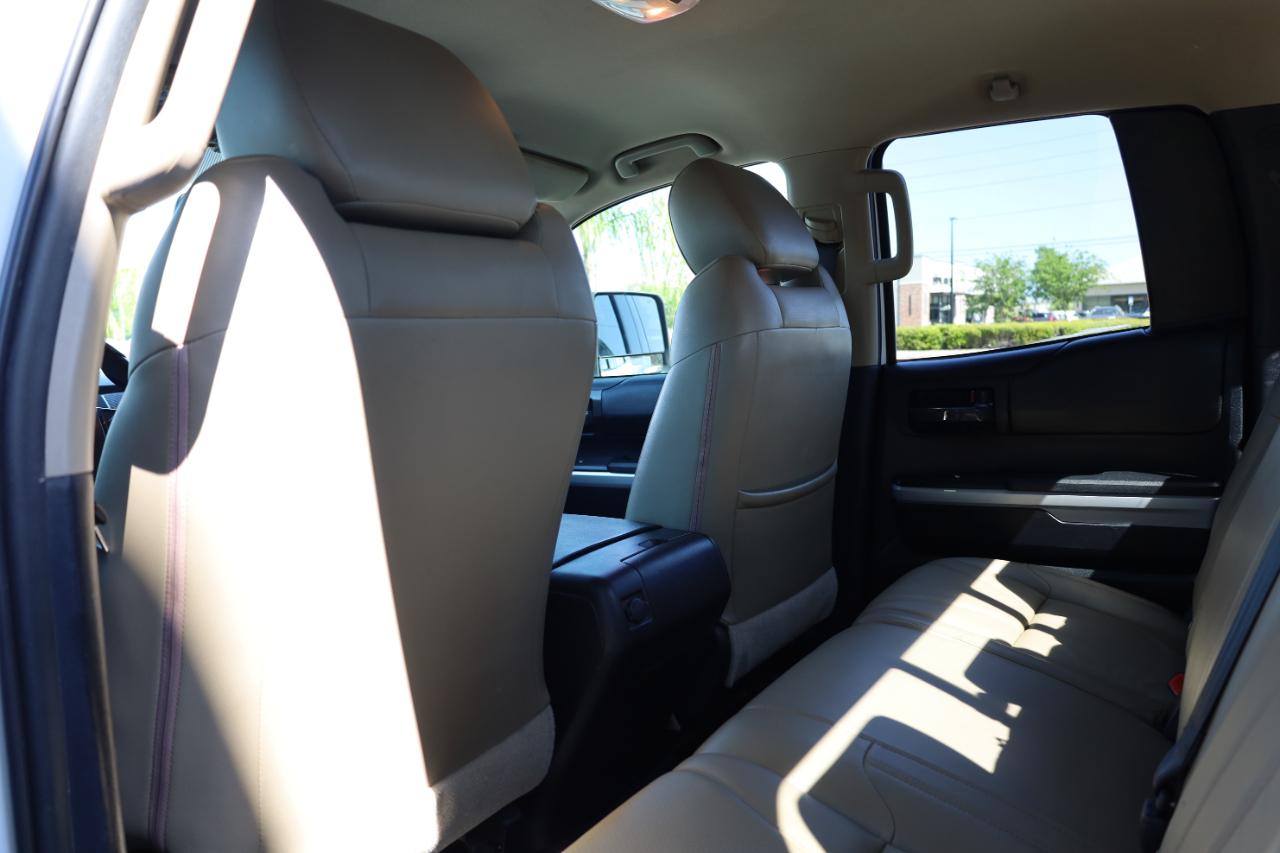 Toyota Tundra 4WD Truck Double Cab 5.7L FFV V8 6-Spd AT SR5 (Natl) 2015