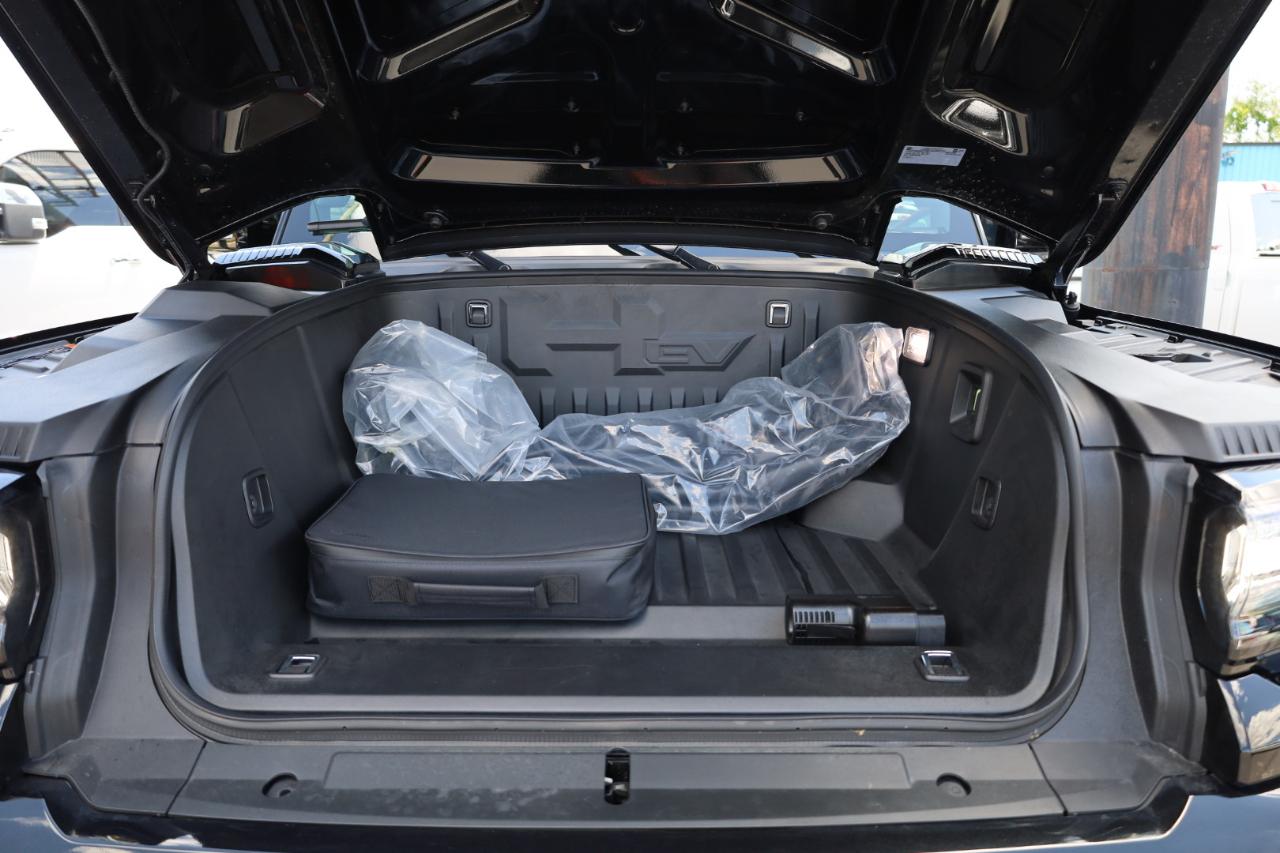 GMC HUMMER EV SUV e4WD 4dr 3X 2025