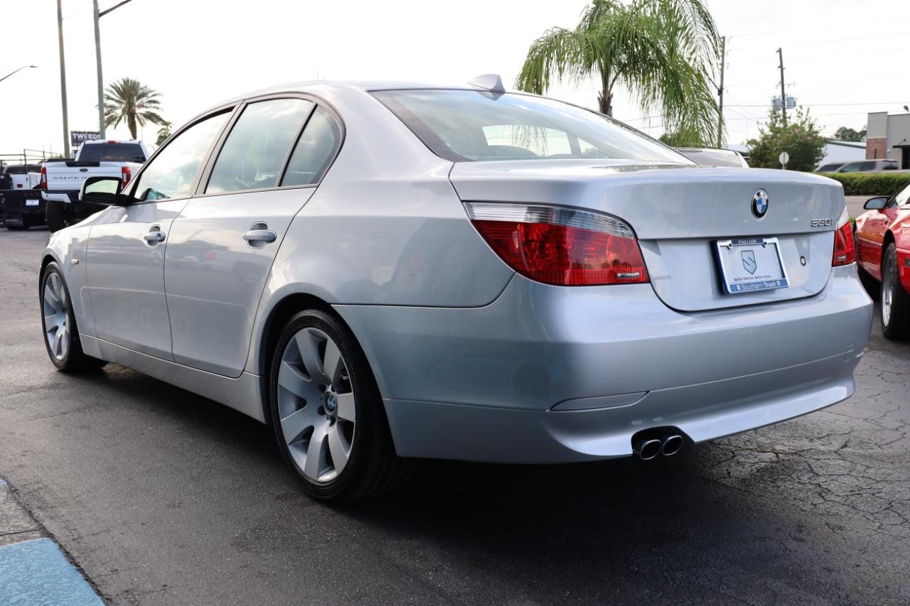 BMW 5 Series 4dr Sdn 530i RWD 2007
