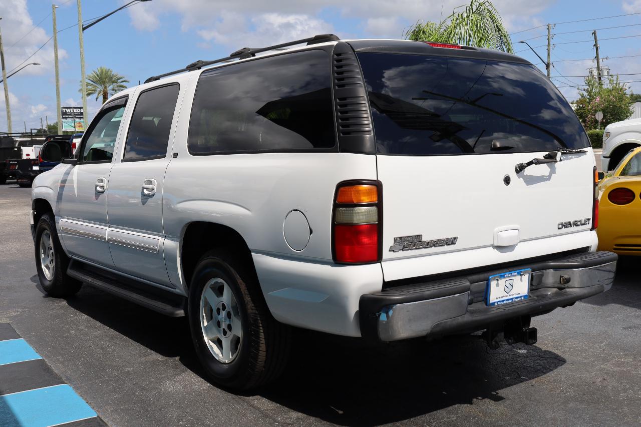 Chevrolet Suburban 4dr 1500 LT 2005