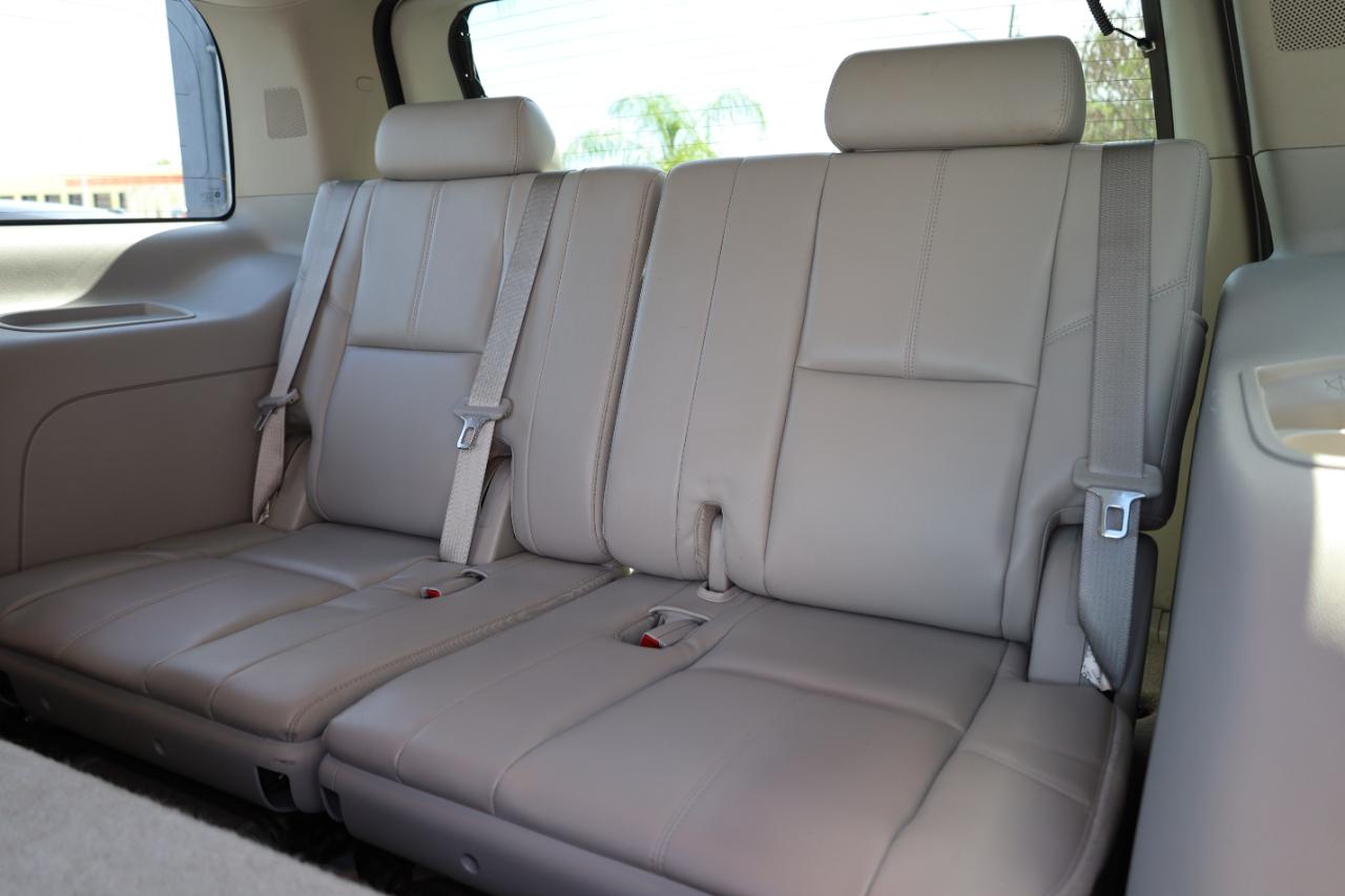 Chevrolet Tahoe 2WD 4dr 1500 LT 2013