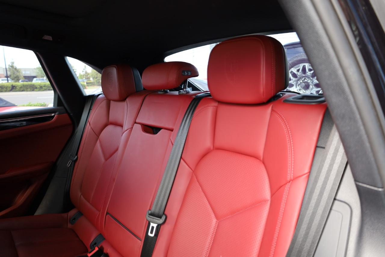 Porsche Macan S AWD 2024