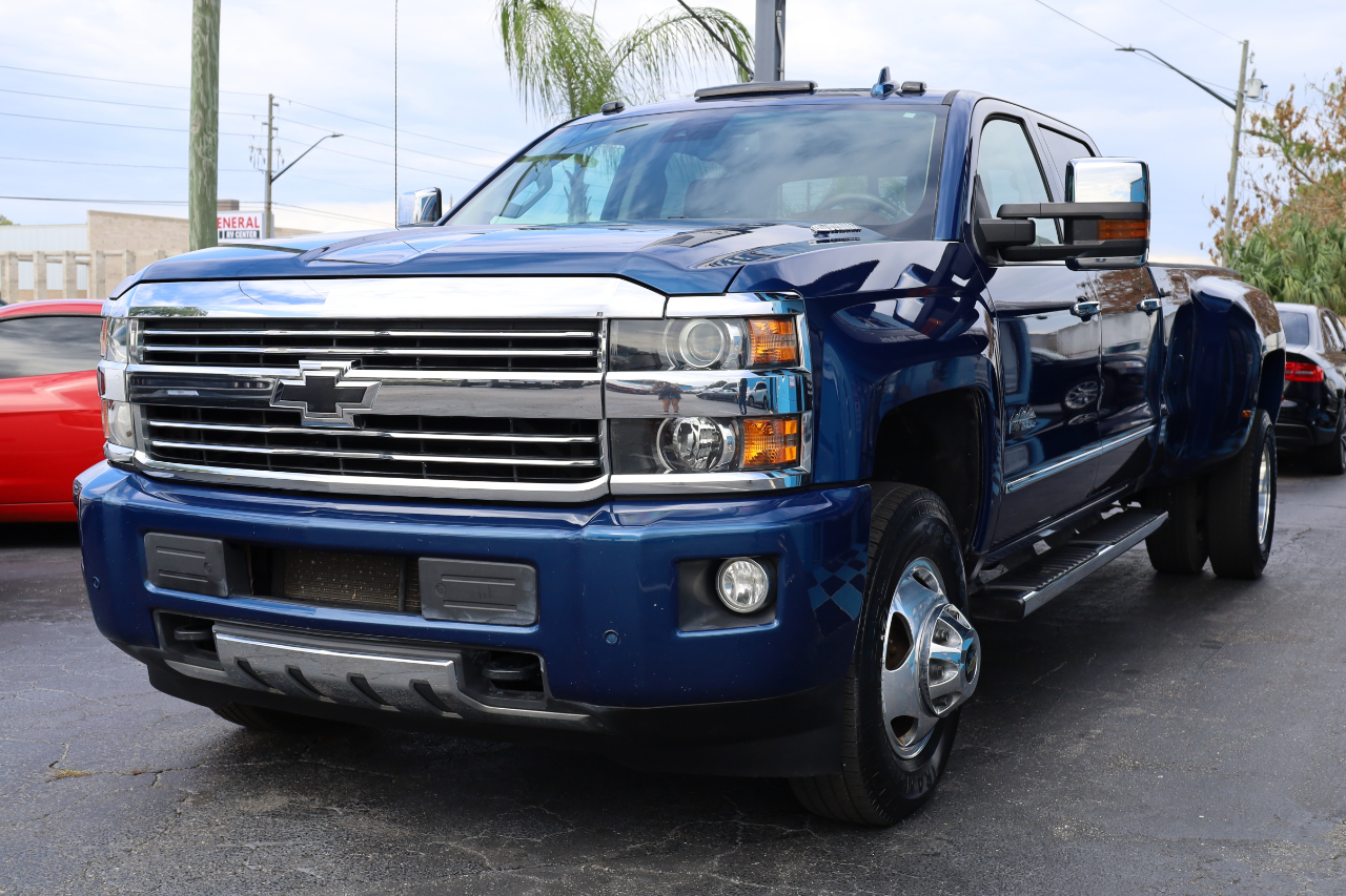 Chevrolet Silverado 3500HD 4WD Crew Cab 167.7" High Country 2016