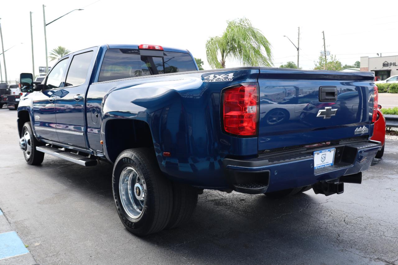 Chevrolet Silverado 3500HD 4WD Crew Cab 167.7" High Country 2016