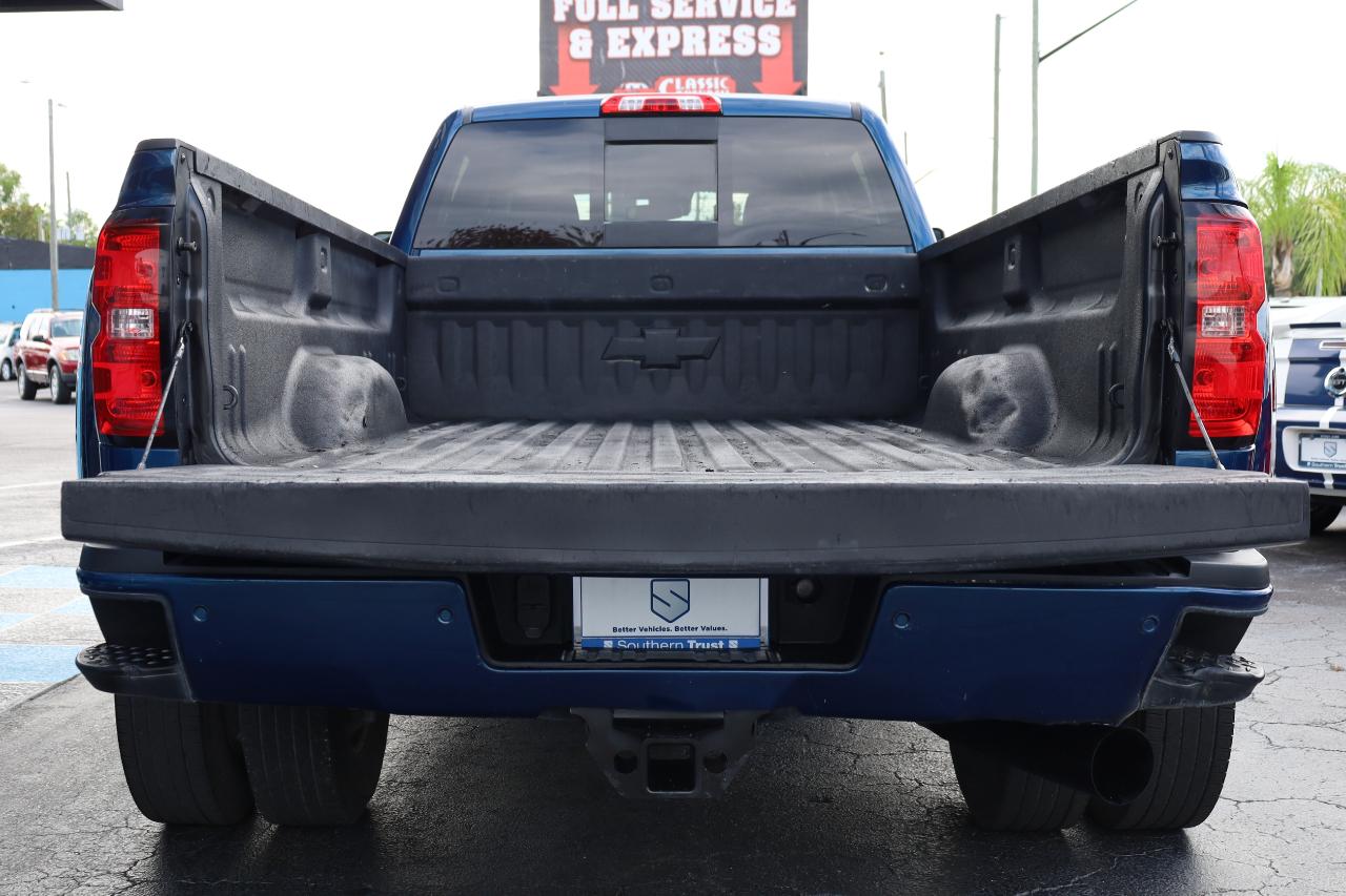 Chevrolet Silverado 3500HD 4WD Crew Cab 167.7" High Country 2016