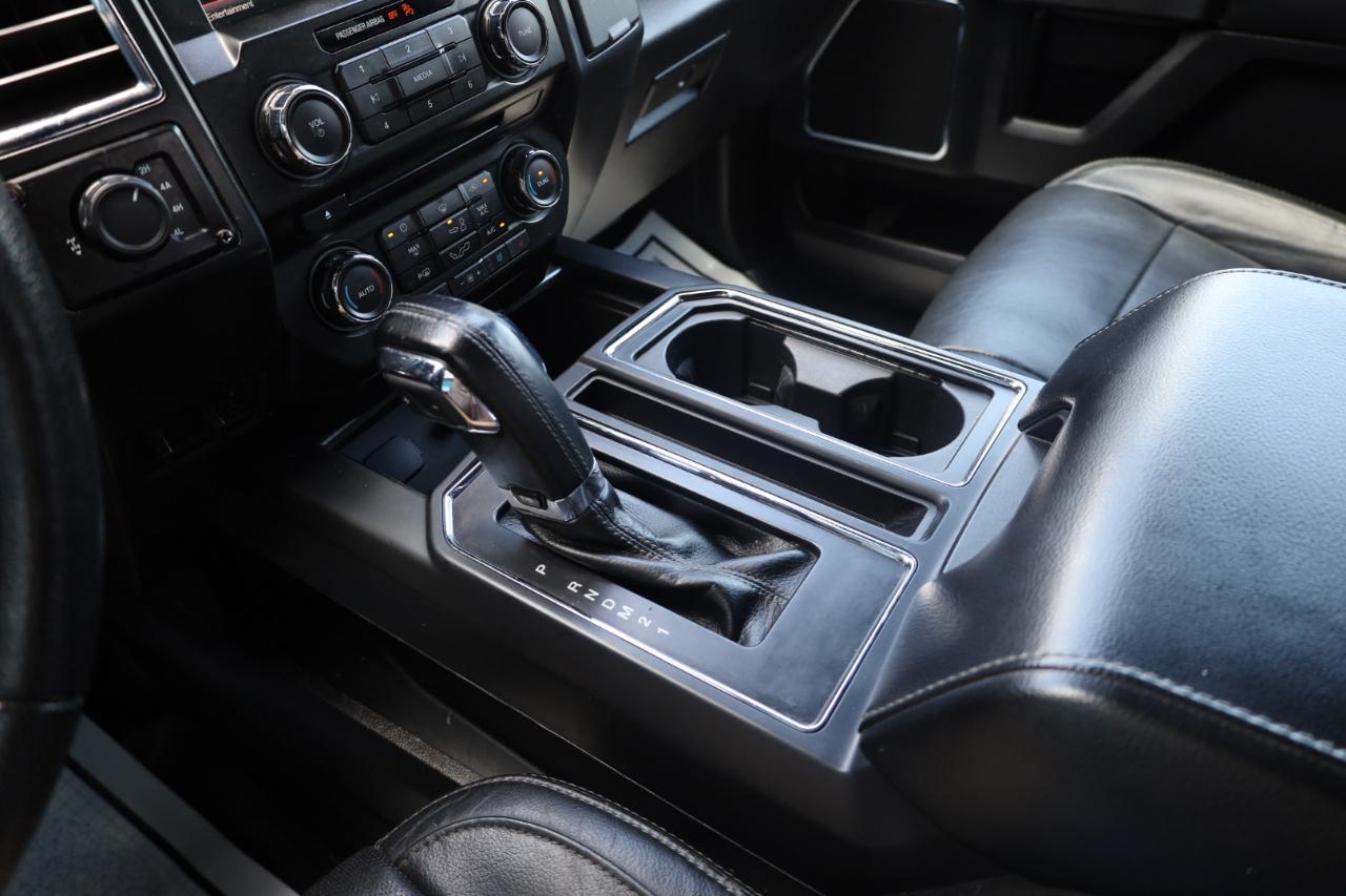 Ford F-150 4WD SuperCrew 145" Lariat 2015