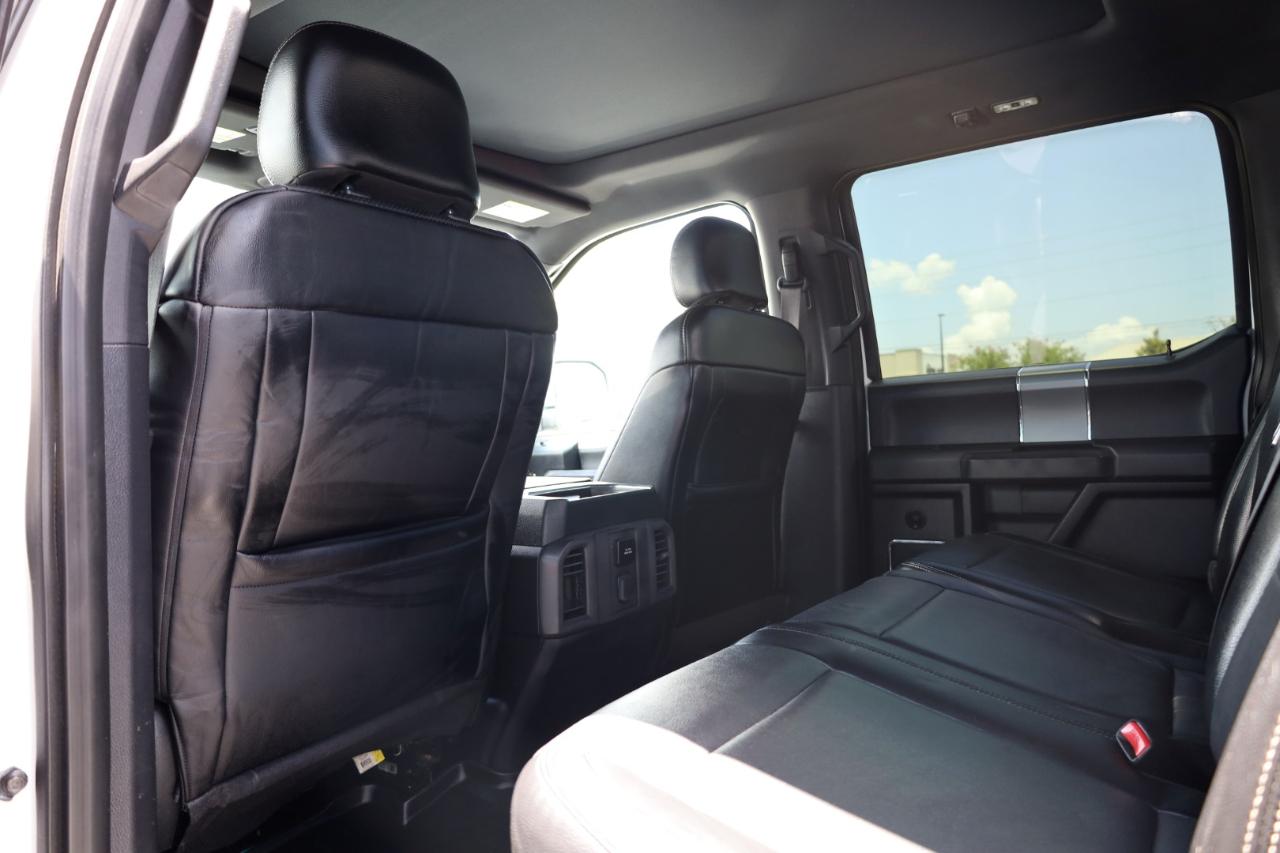 Ford F-150 4WD SuperCrew 145" Lariat 2015
