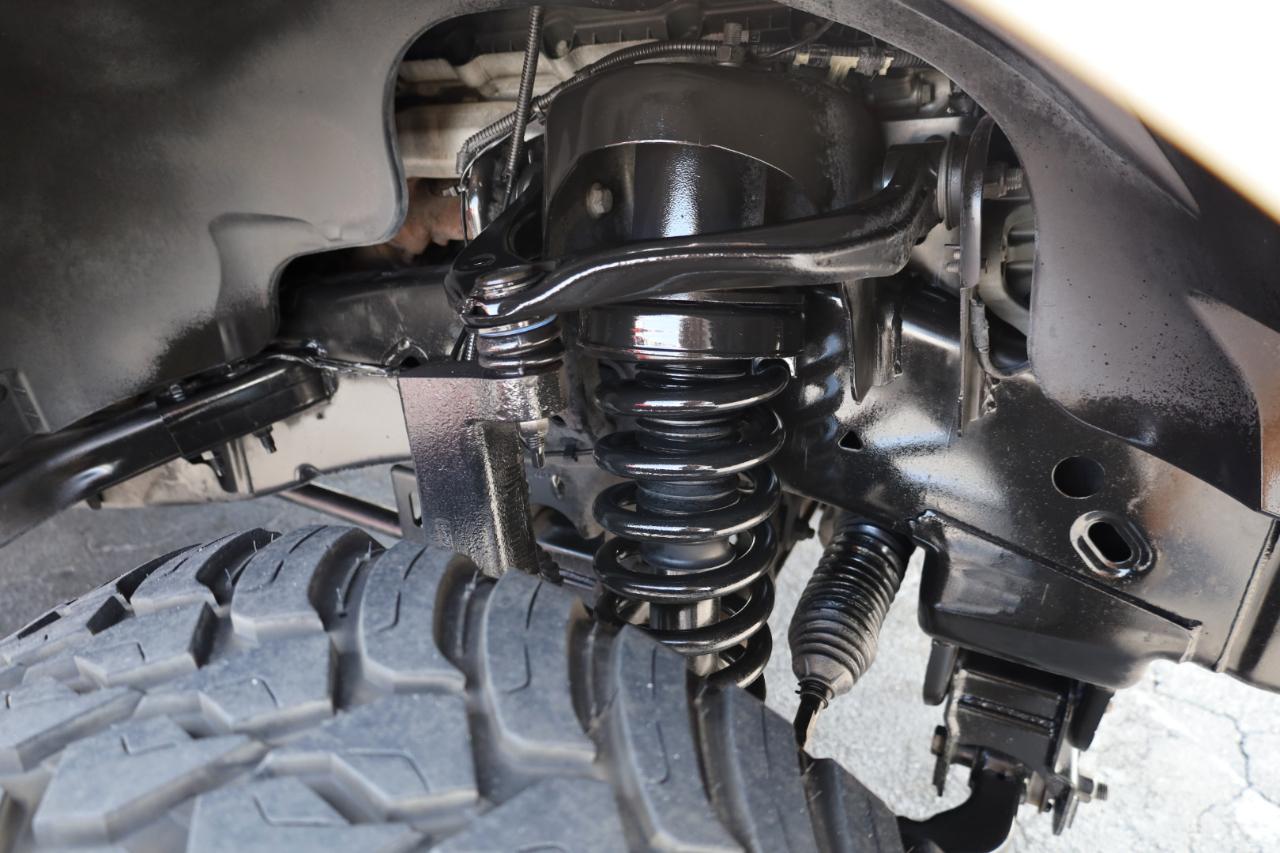 Ford F-150 4WD SuperCrew 145" Lariat 2015