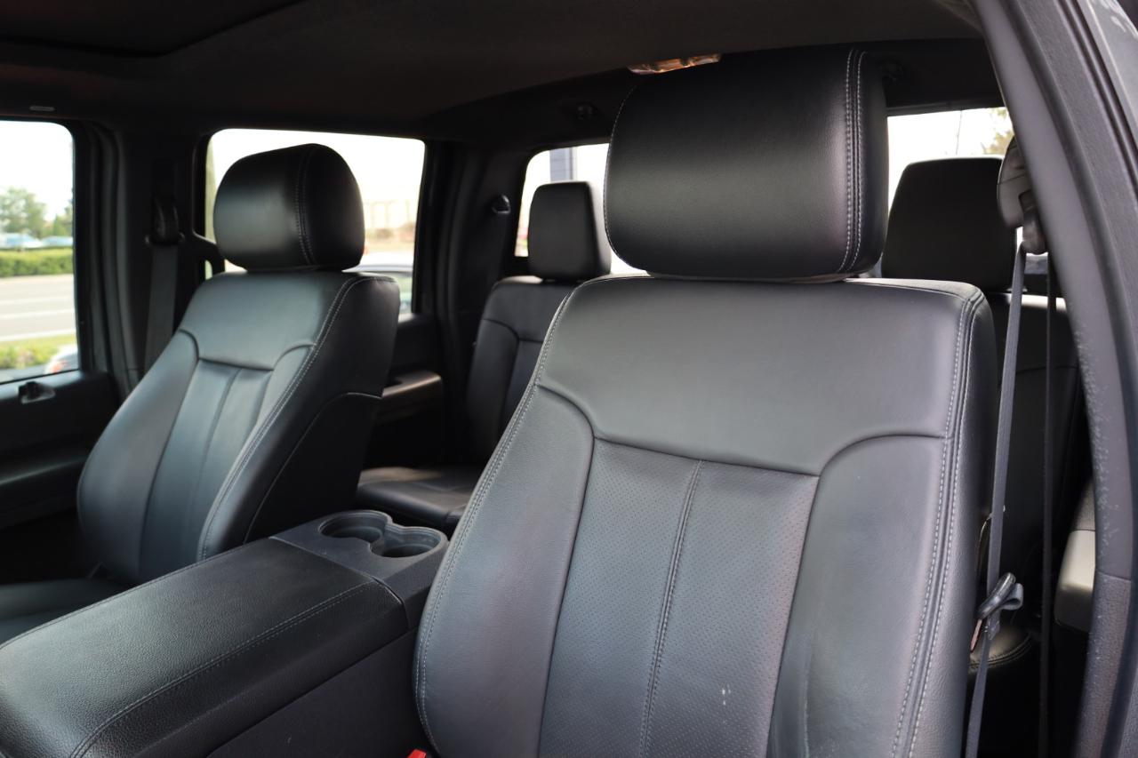 Ford Super Duty F-350 SRW 4WD Crew Cab 172" Lariat 2016