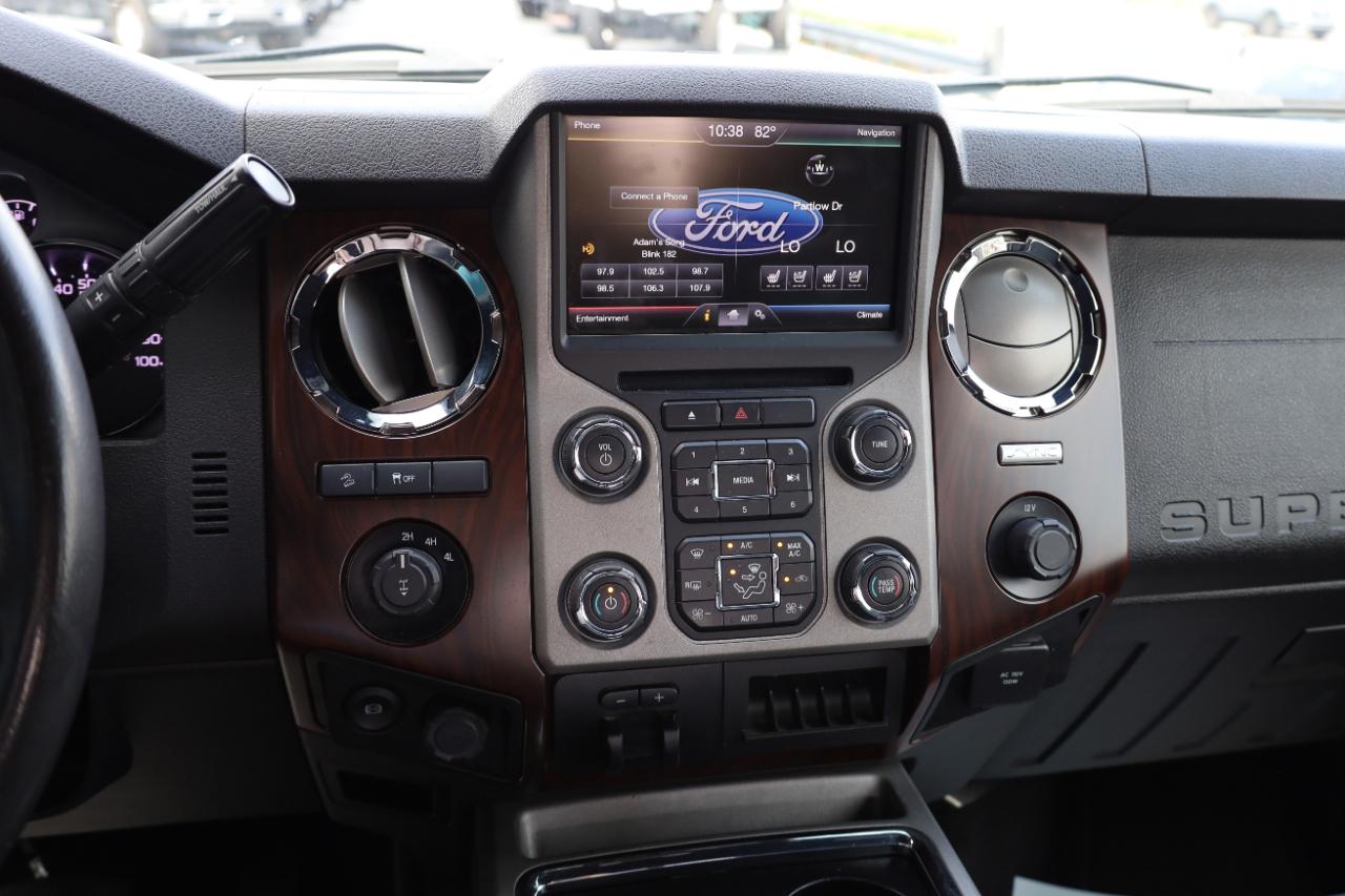 Ford Super Duty F-350 SRW 4WD Crew Cab 172" Lariat 2016
