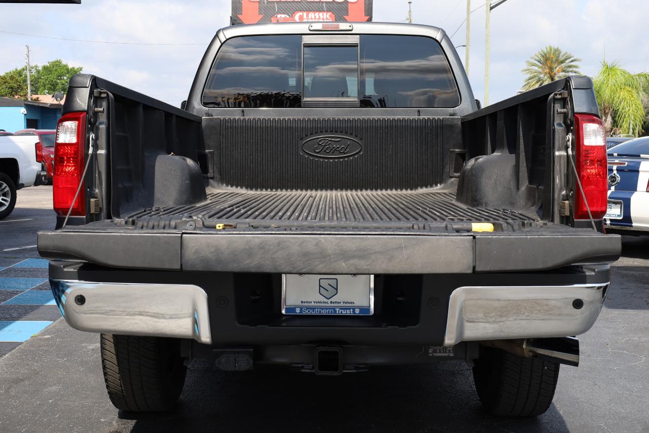 Ford Super Duty F-350 SRW 4WD Crew Cab 172" Lariat 2016
