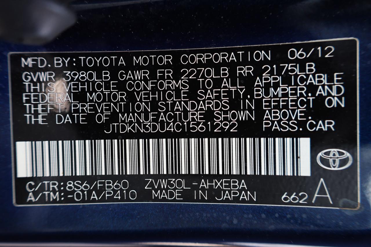 Toyota Prius 5dr HB Three (Natl) 2012