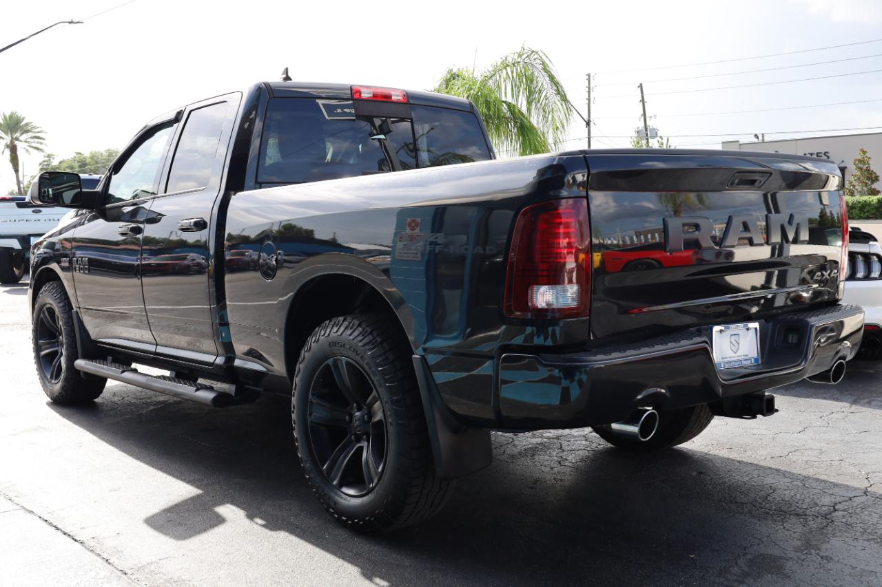 RAM 1500 Night 4x4 Quad Cab 6'4" Box *Ltd Avail* 2018