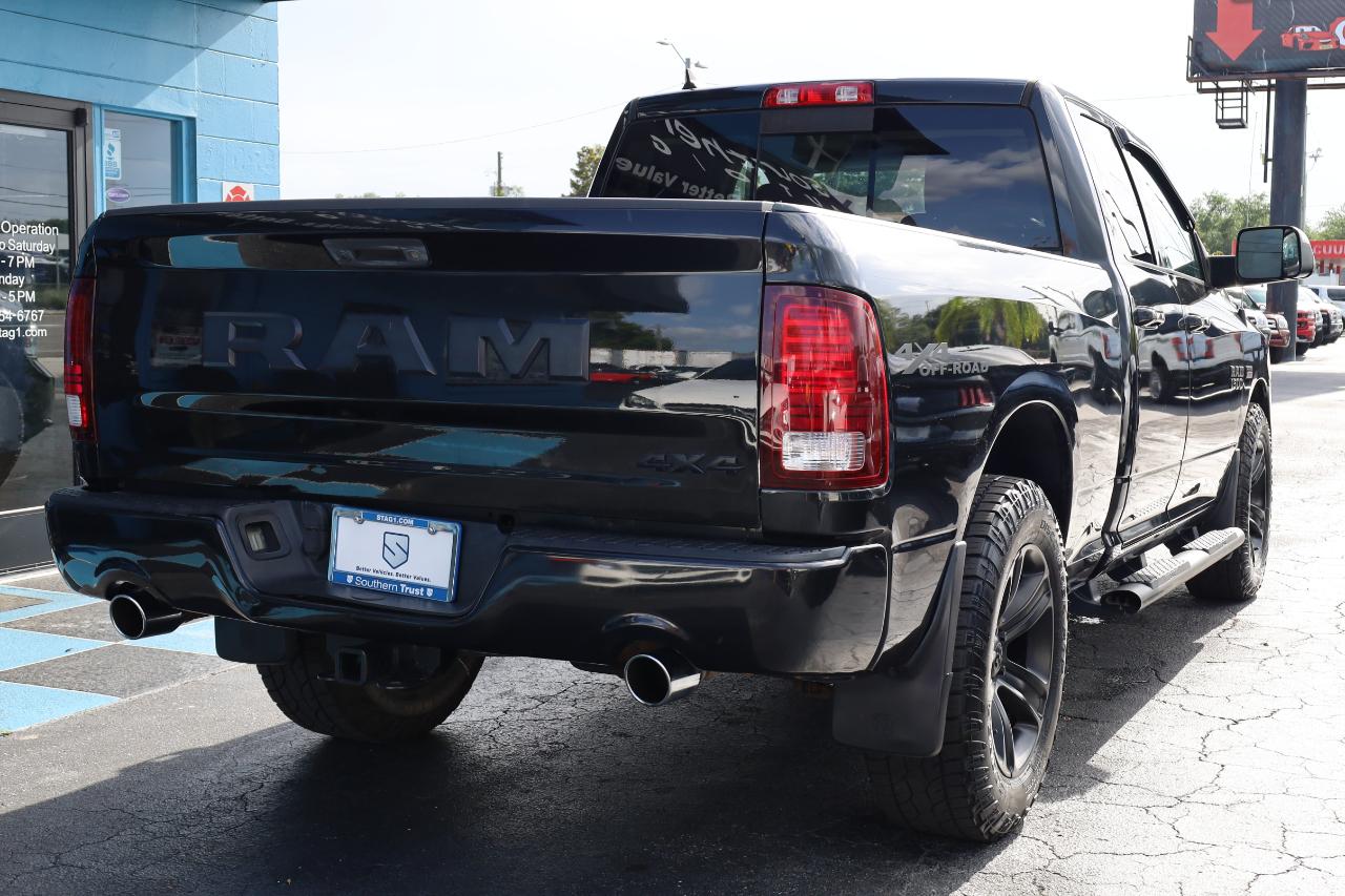 RAM 1500 Night 4x4 Quad Cab 6'4" Box *Ltd Avail* 2018