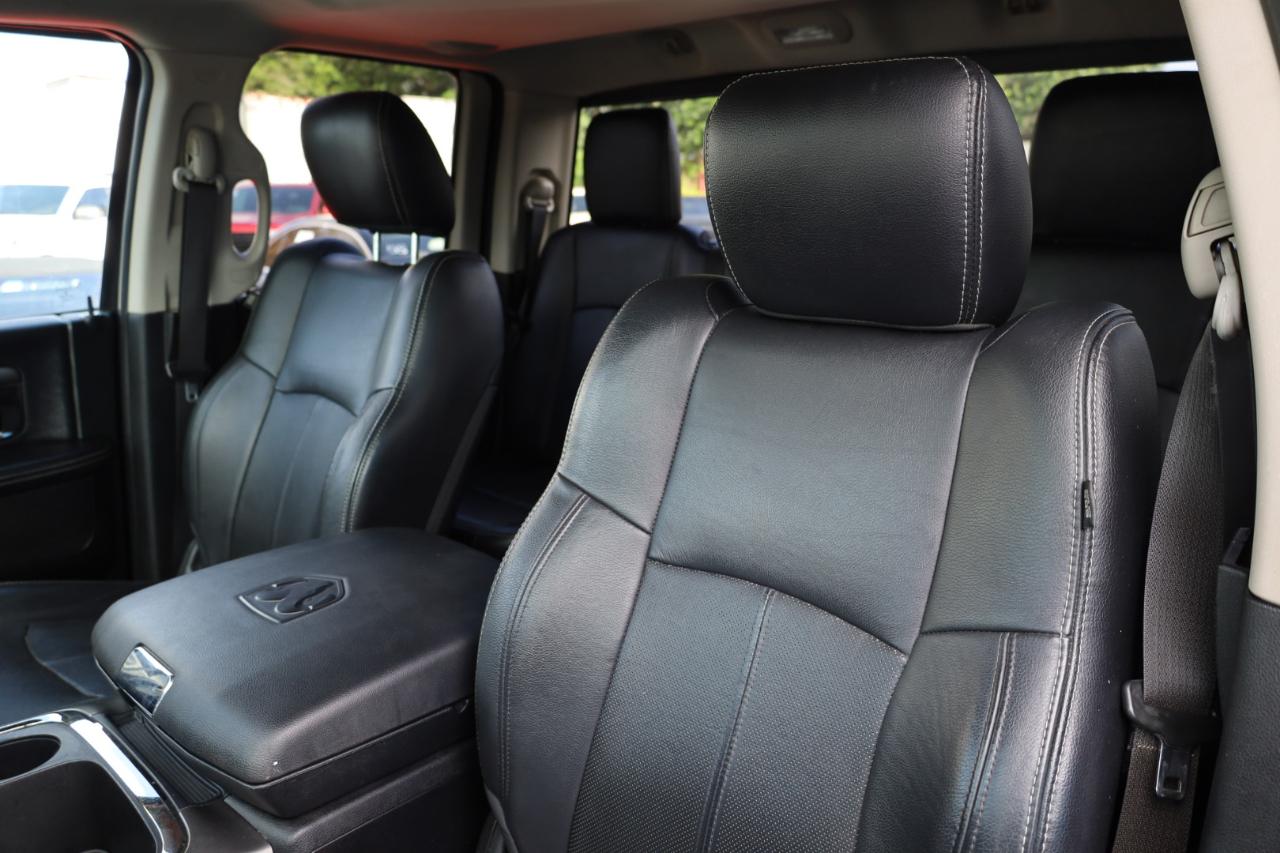 RAM 1500 Night 4x4 Quad Cab 6'4" Box *Ltd Avail* 2018