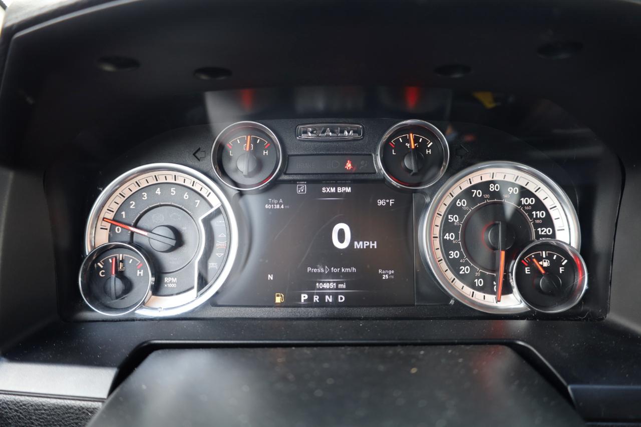 RAM 1500 Night 4x4 Quad Cab 6'4" Box *Ltd Avail* 2018