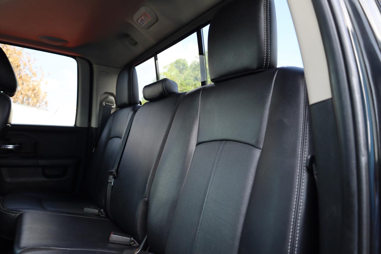 RAM 1500 Night 4x4 Quad Cab 6'4" Box *Ltd Avail* 2018