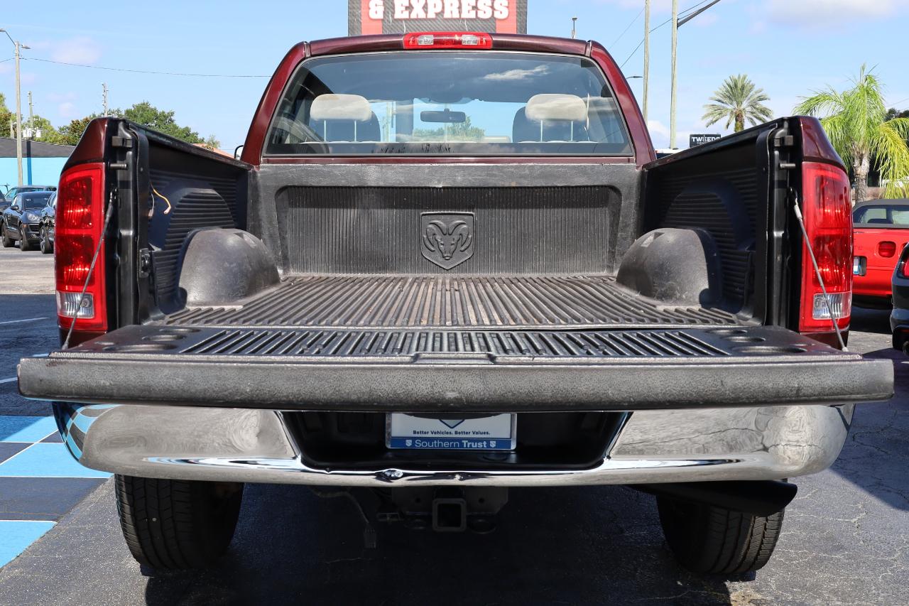 Dodge Ram 2500 4dr Quad Cab 140.5" WB 4WD SLT 2004