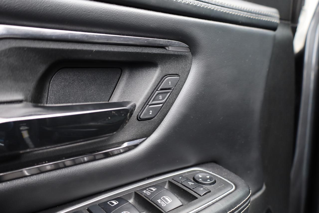 RAM 1500 Limited 4x4 Crew Cab 5'7" Box 2022