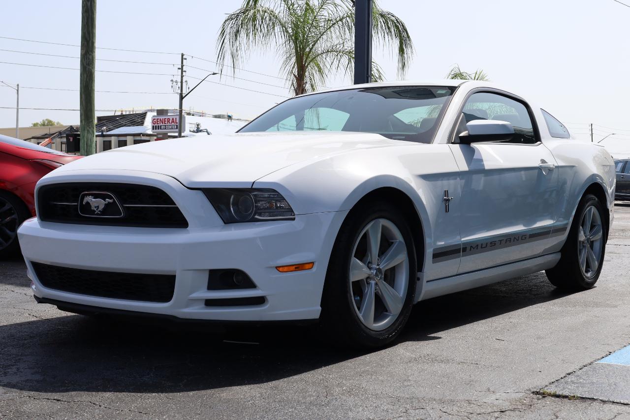 Ford Mustang 2dr Cpe V6 2014