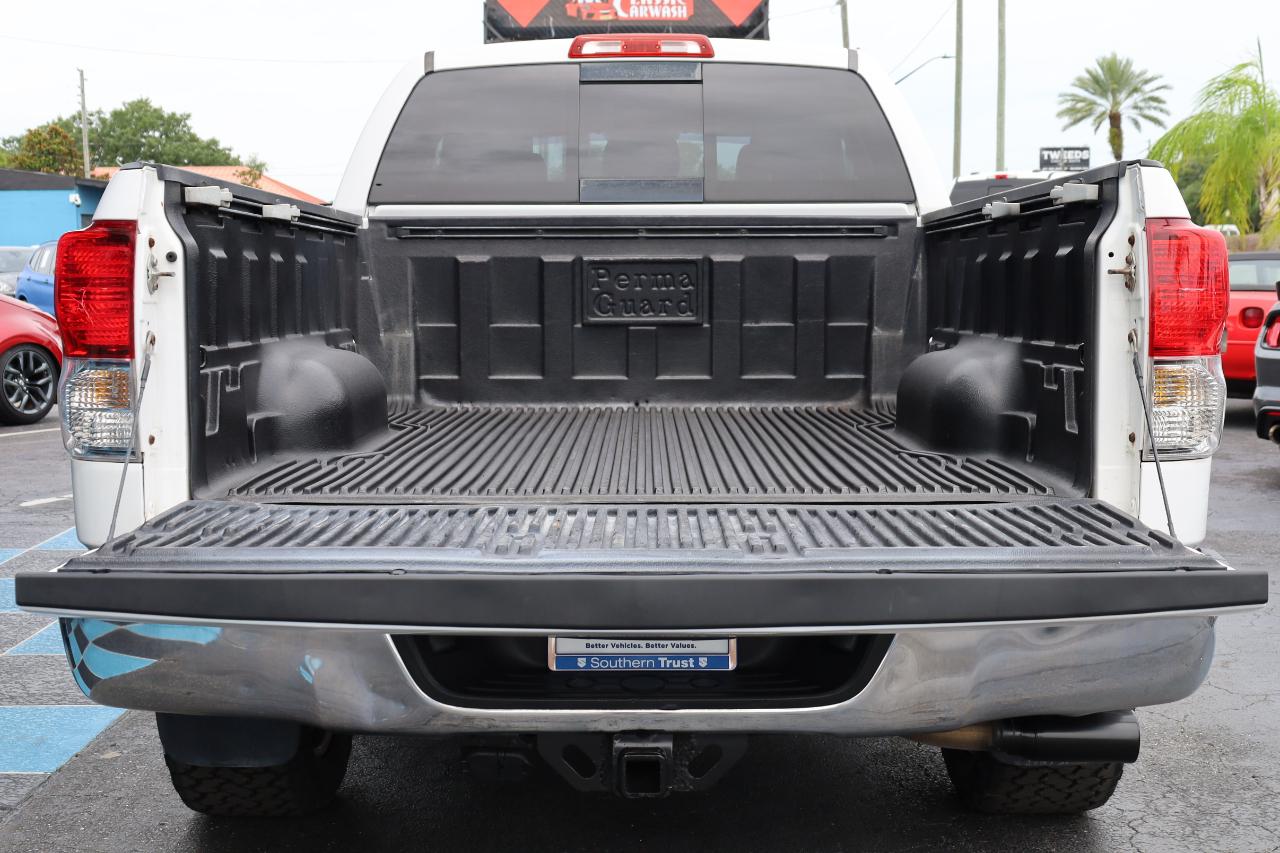 Toyota Tundra 2WD Truck Dbl 5.7L V8 6-Spd AT (Natl) 2010