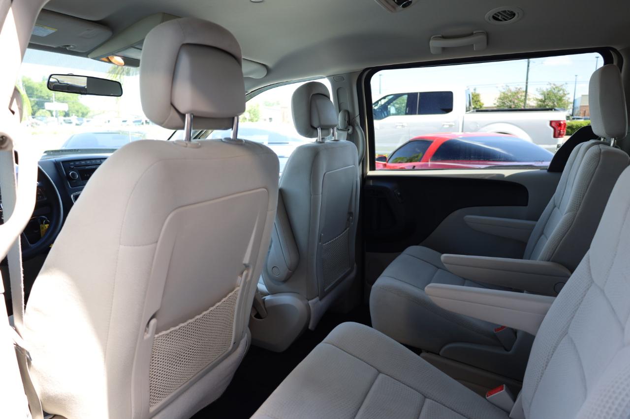 Dodge Grand Caravan 4dr Wgn SXT 2012