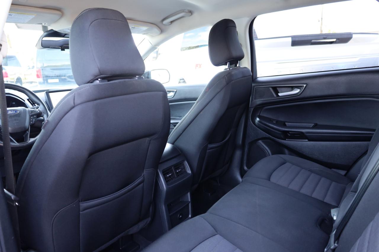 Ford Edge SE AWD 2022