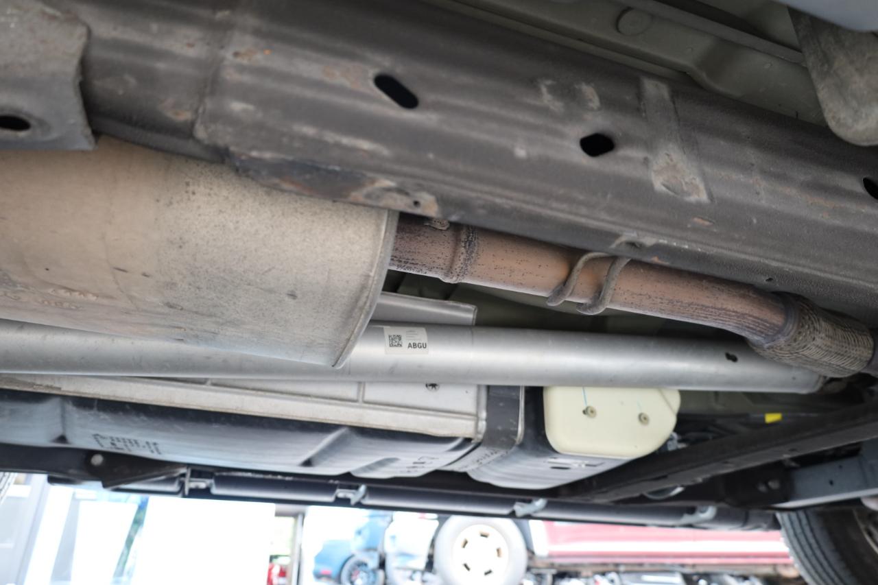 Chevrolet Suburban 2WD 4dr 1500 LT 2018