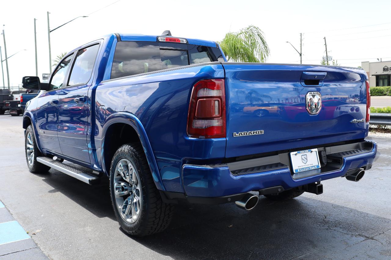RAM 1500 Laramie 4x4 Crew Cab 5'7" Box 2019
