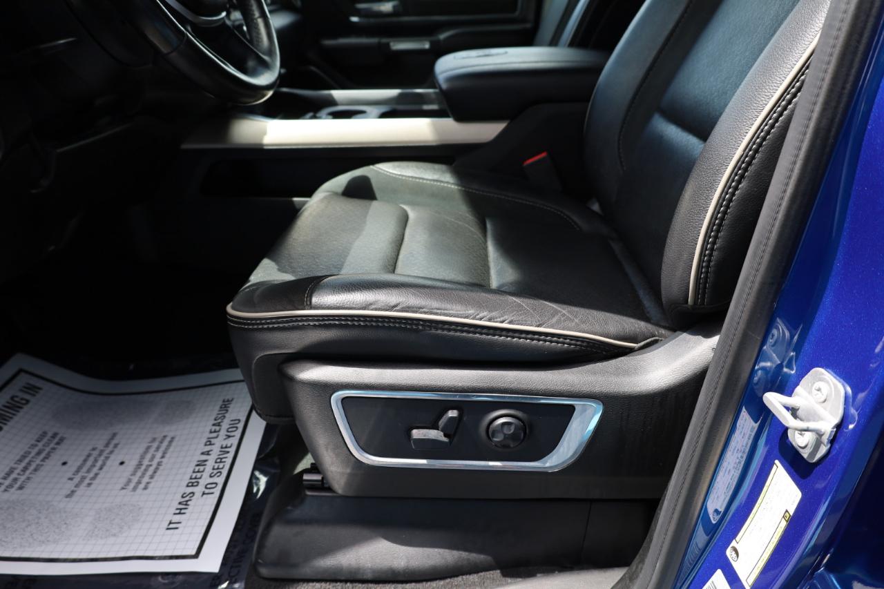 RAM 1500 Laramie 4x4 Crew Cab 5'7" Box 2019