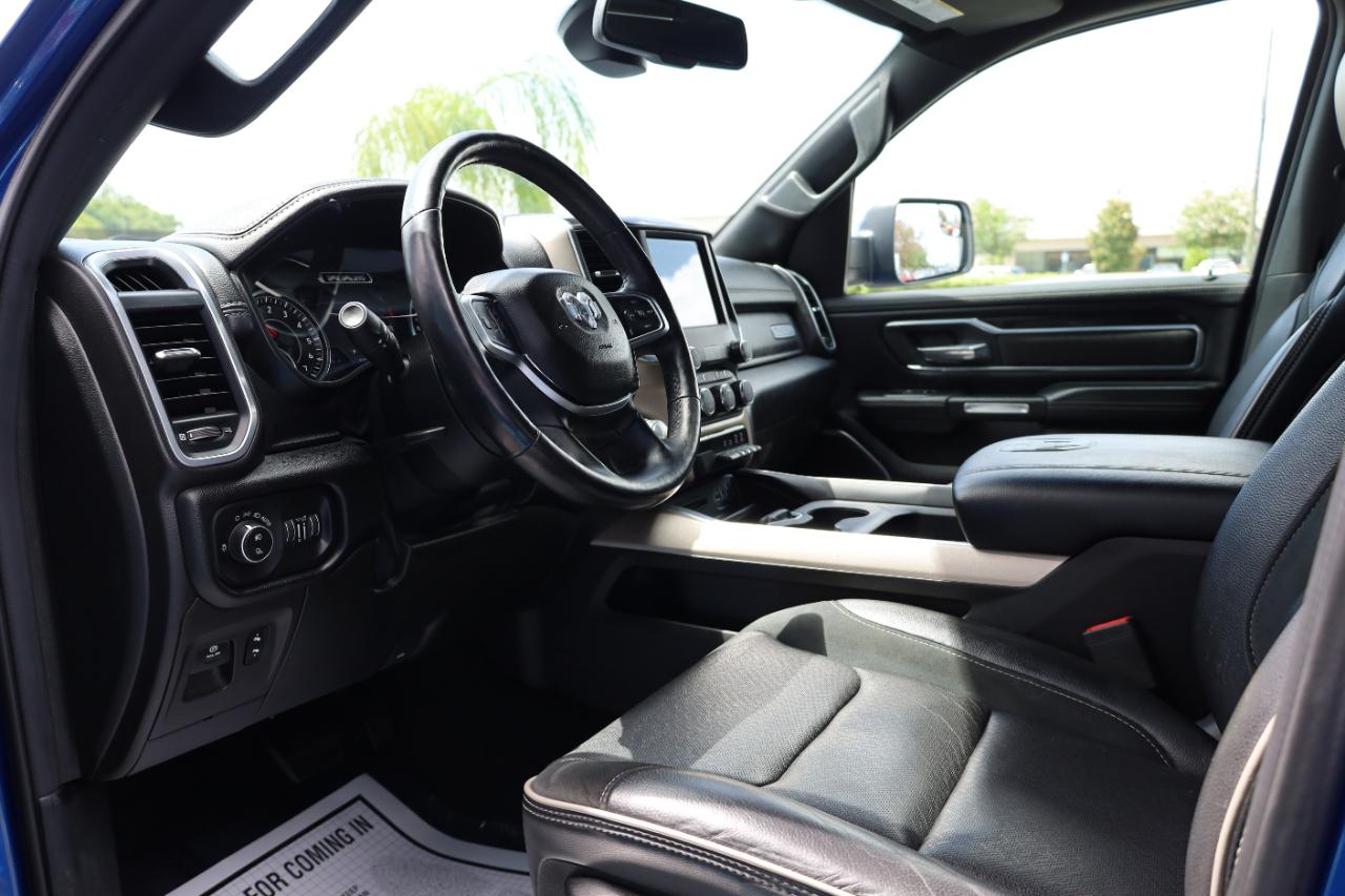 RAM 1500 Laramie 4x4 Crew Cab 5'7" Box 2019