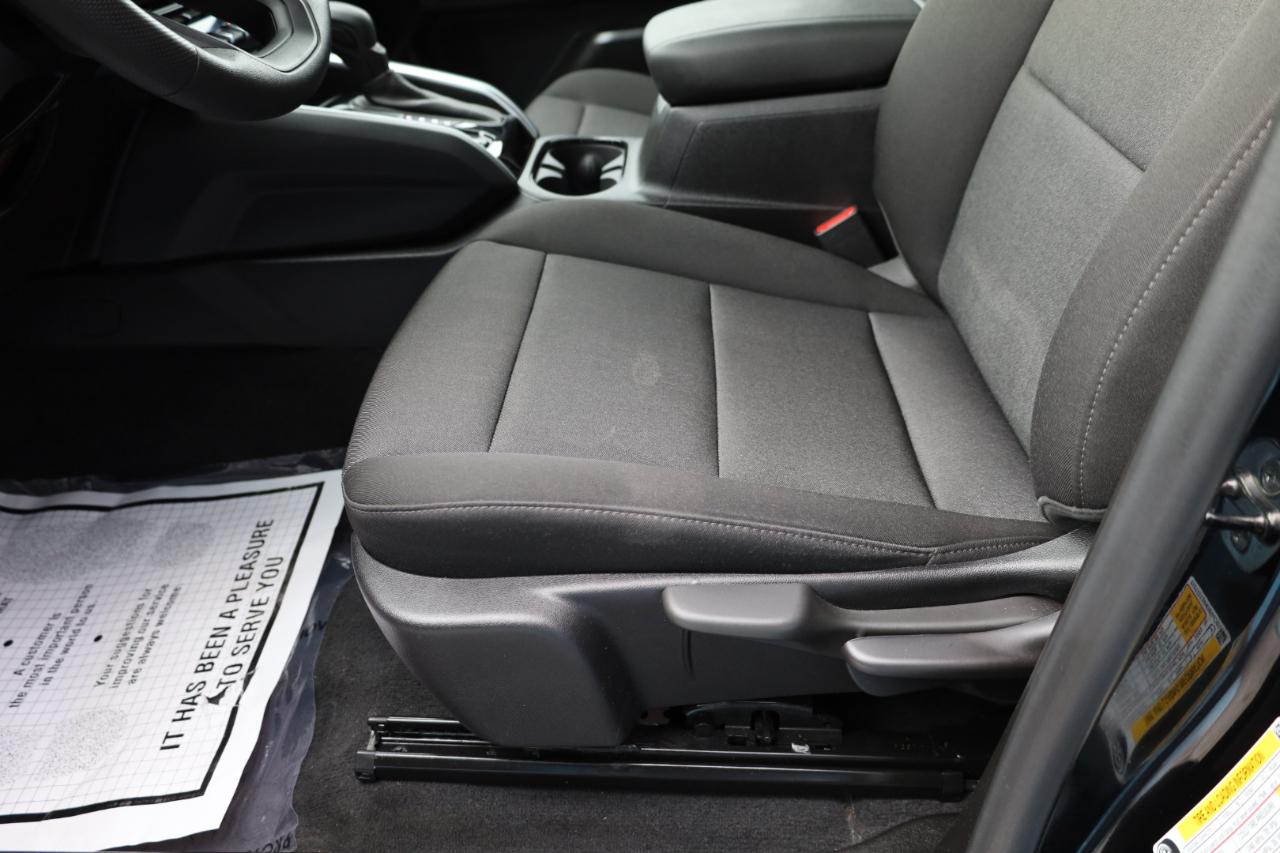 Chevrolet Colorado 2WD Crew Cab WT 2025