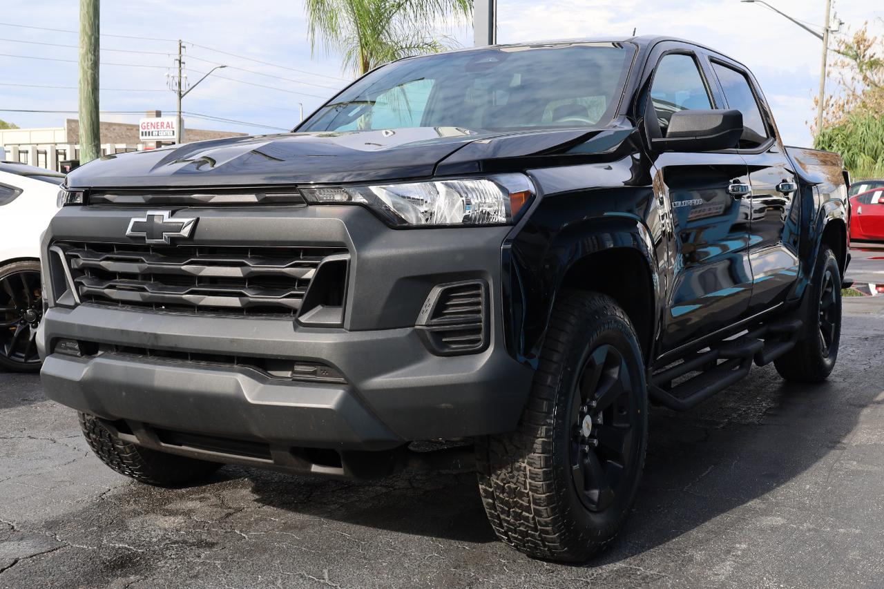 Chevrolet Colorado 2WD Crew Cab WT 2025