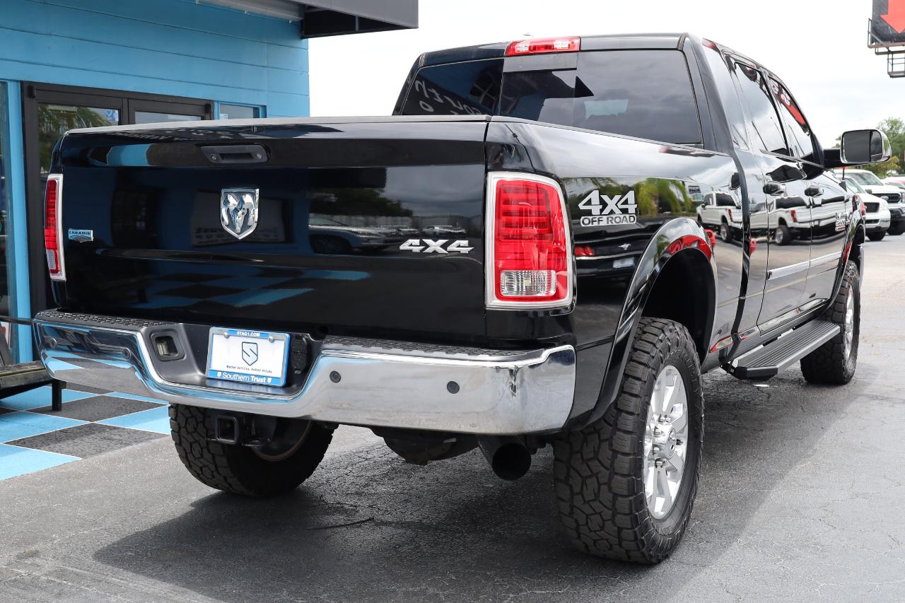 RAM 2500 4WD Mega Cab 160.5" Laramie 2015
