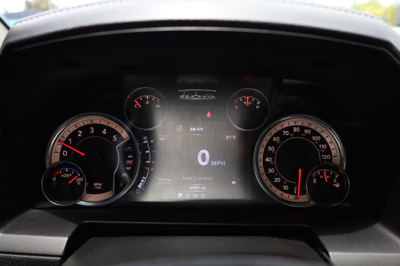 RAM 2500 4WD Mega Cab 160.5" Laramie 2015