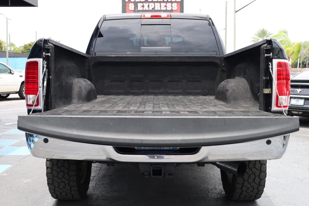 RAM 2500 4WD Mega Cab 160.5" Laramie 2015
