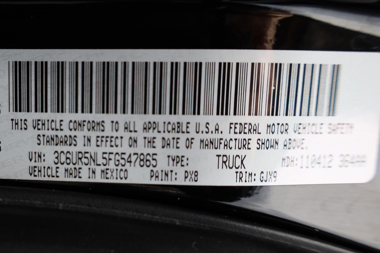 RAM 2500 4WD Mega Cab 160.5" Laramie 2015
