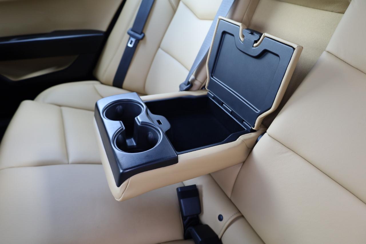 Cadillac ATS 4dr Sdn 2.5L Standard RWD 2014