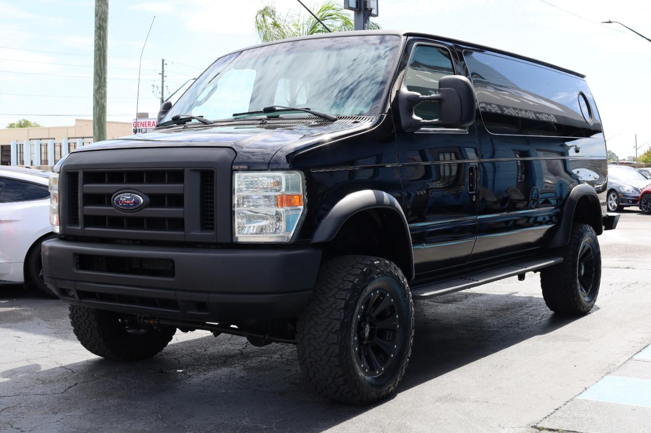 Ford Econoline Cargo Van E-350 Super Duty Commercial 2008