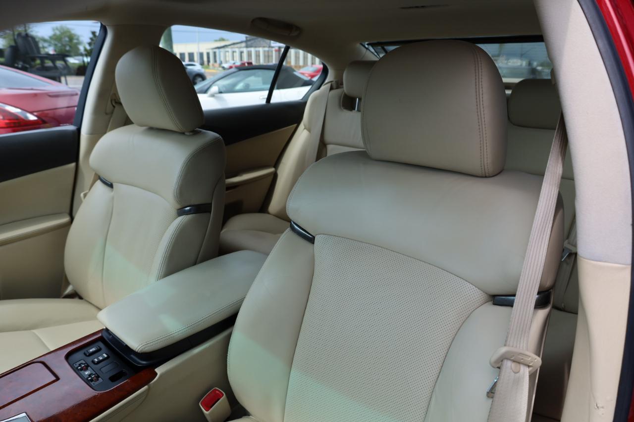 Lexus GS 350 4dr Sdn RWD 2010