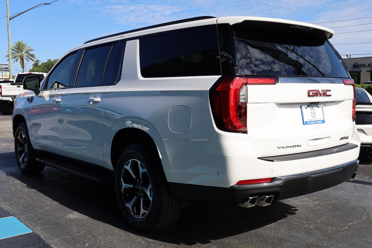 GMC Yukon XL 4WD 4dr AT4 2025