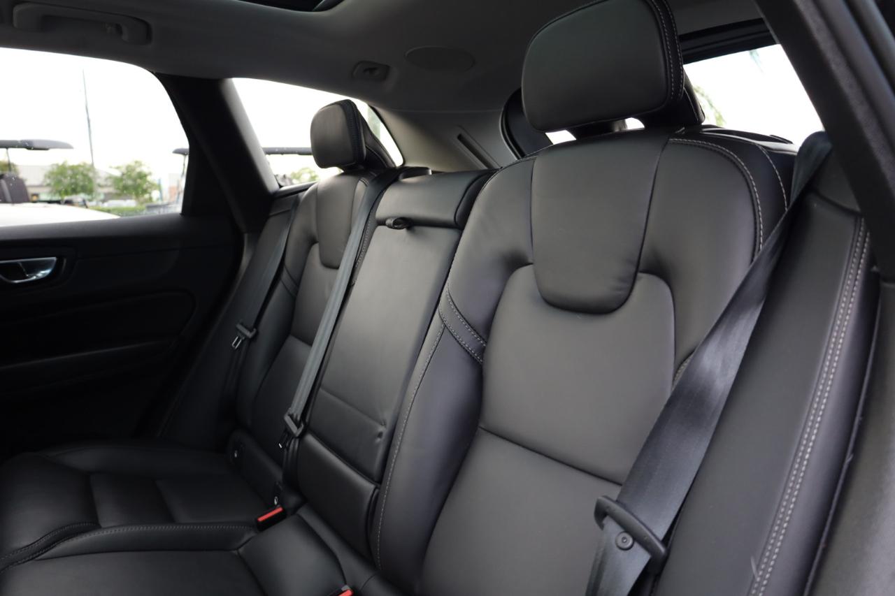 Volvo XC60 B5 FWD Inscription 2022