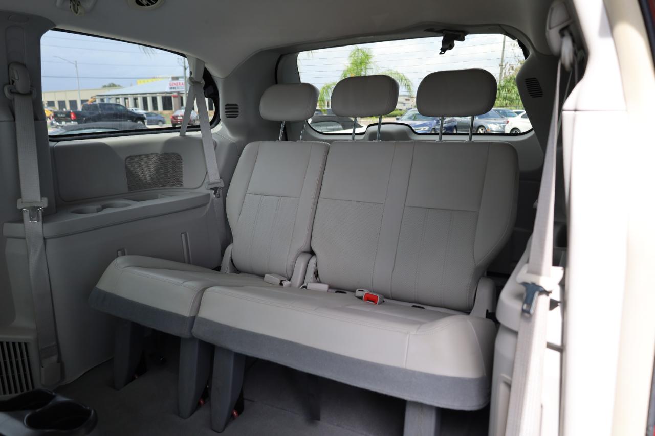 Dodge Grand Caravan 4dr Wgn SXT 2009