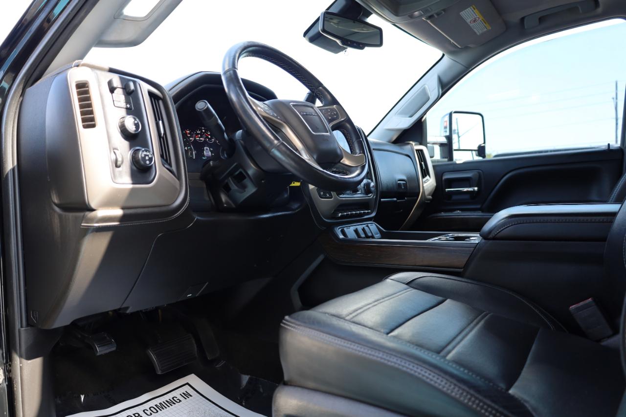 GMC Sierra 2500HD 4WD Crew Cab 153.7" Denali 2017